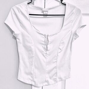Cute basic white shirt!